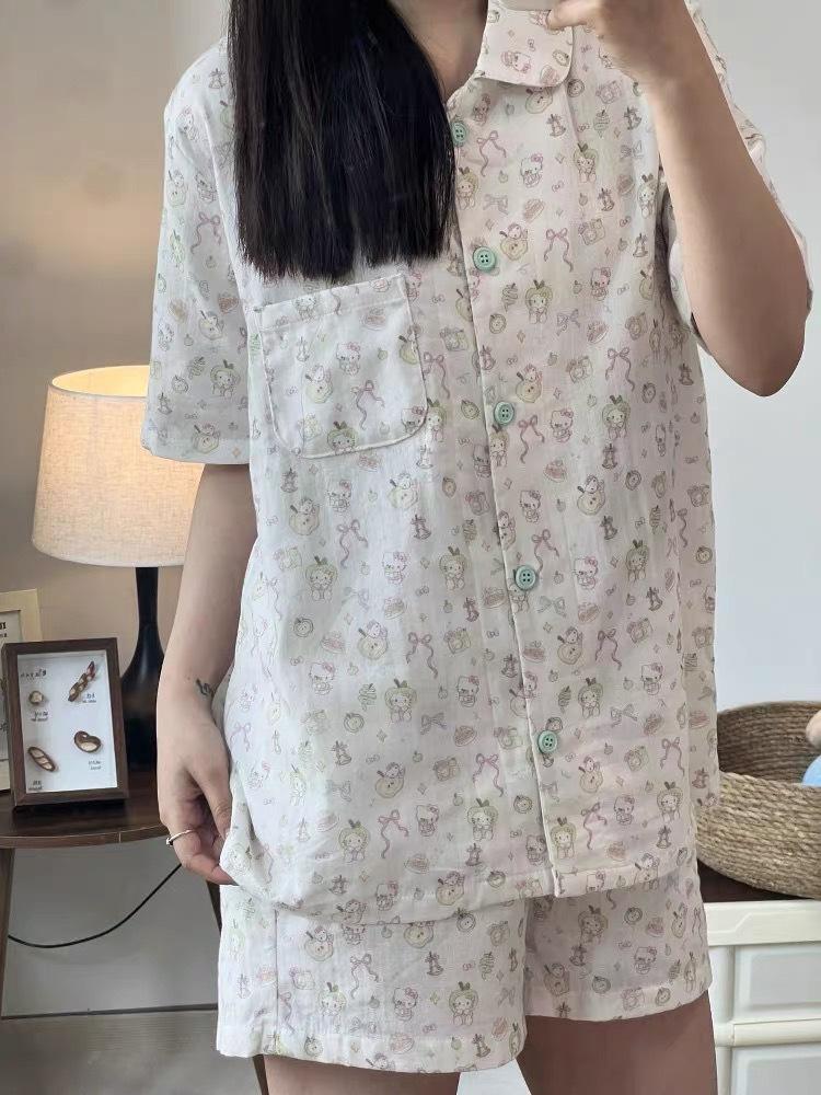 

Full print green apple Hello Kitty pajamas women s summer short-sleeved shorts doll collar two-piece set soft cute loungewear S