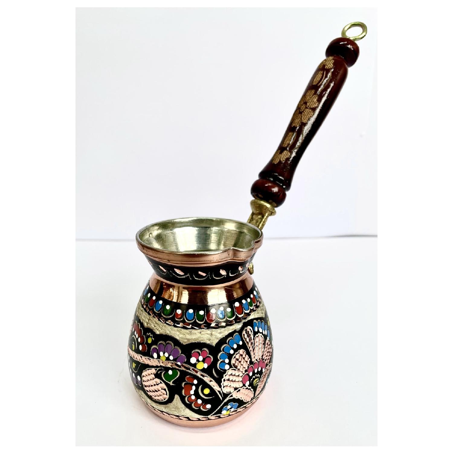 

Медный кофейник с ручной вышивкой