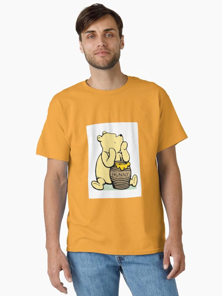 Winnie the Pooh Pooh Bear Classic T-Shirt