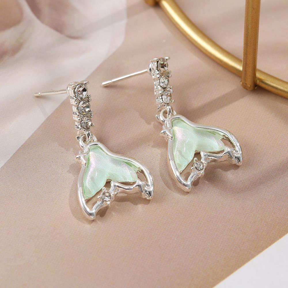 925 Silver Fishtail Zircon Earrings - Elegant, Trendy, Niche Luxury