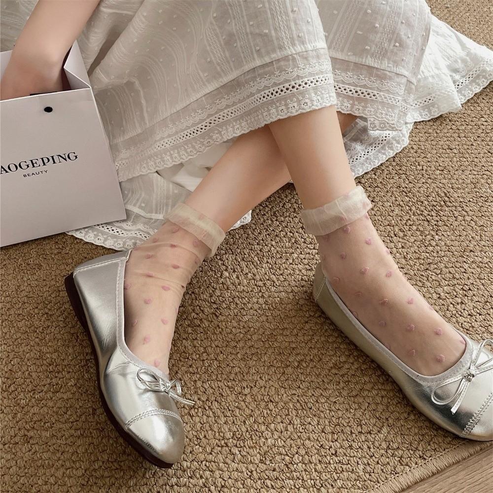 1pair Transparent Heart Print Socks Ultra-thin Mesh Medium Tube Socks Crystal Silk Socks  Women
