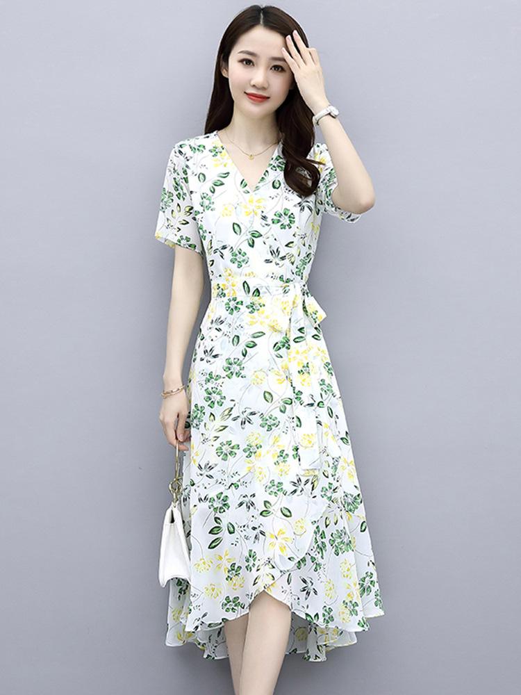 Summer Floral Dress Women's Simple and Generous Temperament Celebrity Mother Skirt
