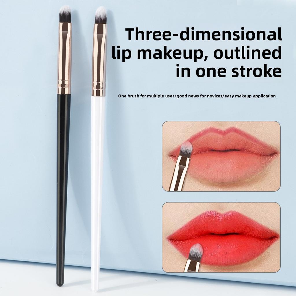 Single lip brush, makeup brush, lipstick brush, two-color hair makeup tool, soft hair makeup brush, beauty tool.