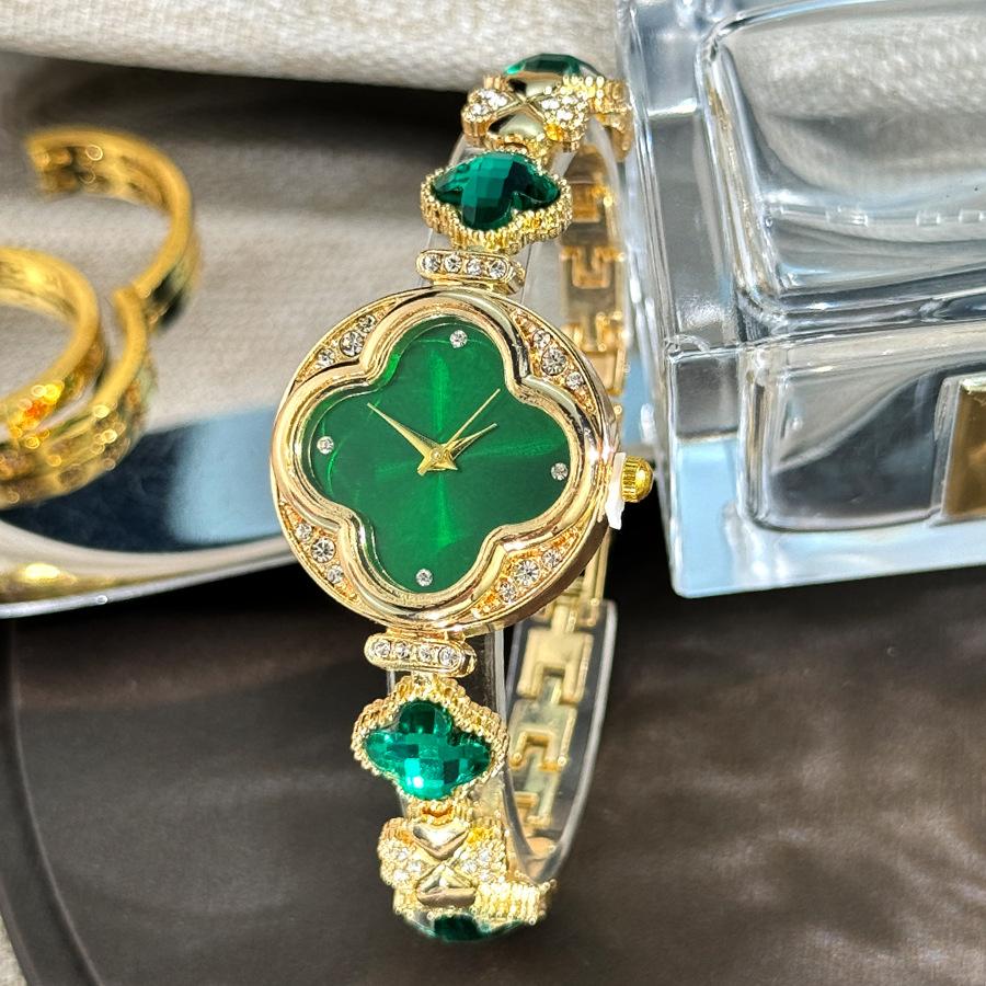 Ceas Brățară Fină cu Temperament Floare de Trifoi Asia de Sud-Est Nișă Vintage Cuarț Ceas de Damă