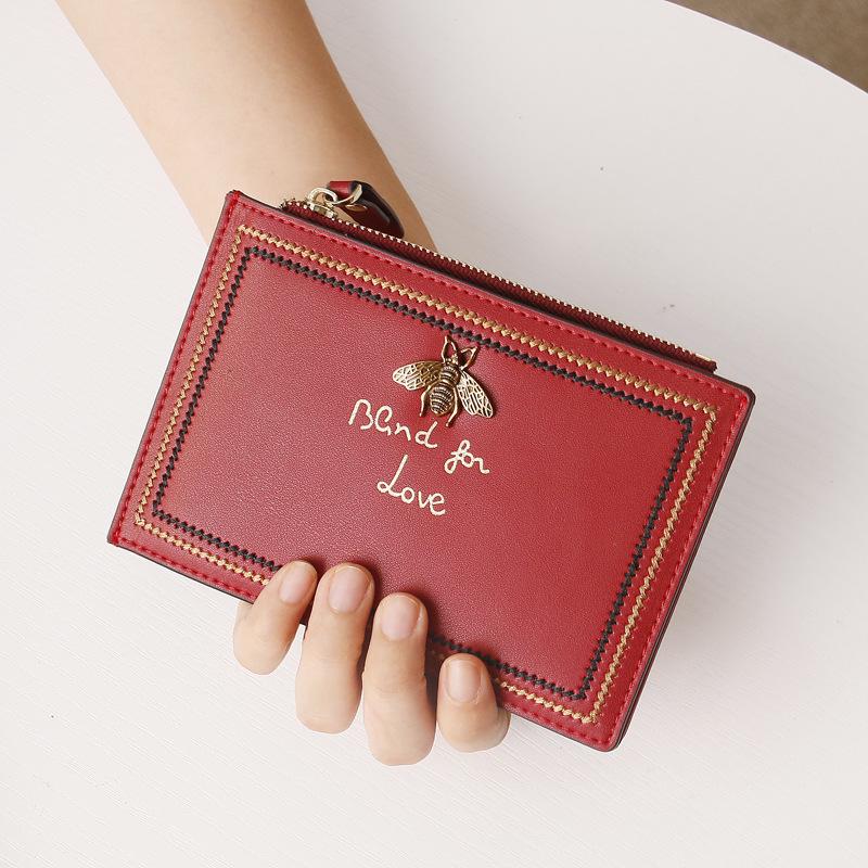 

2025 Женский держатель для нескольких карт из натуральной кожи с вышивкой, ультратонкий из коровьей кожи, большой вместимости, милый дизайн красный