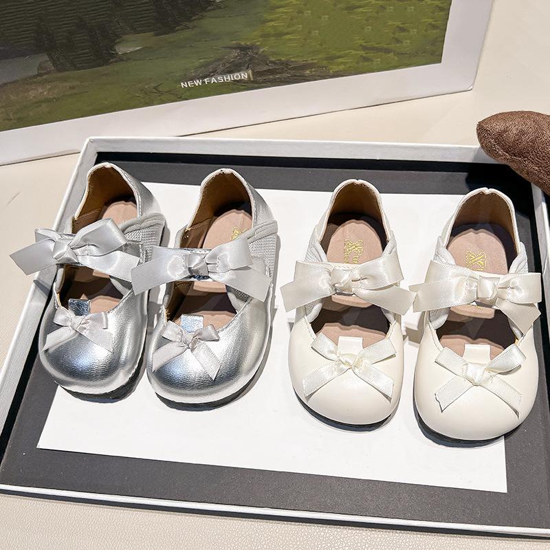 Dress Versatile Princess Single Shoes 2025 New Comfortable Leather Soft Sole Toddler Shoe Princess Party Shoes with Cute Bow