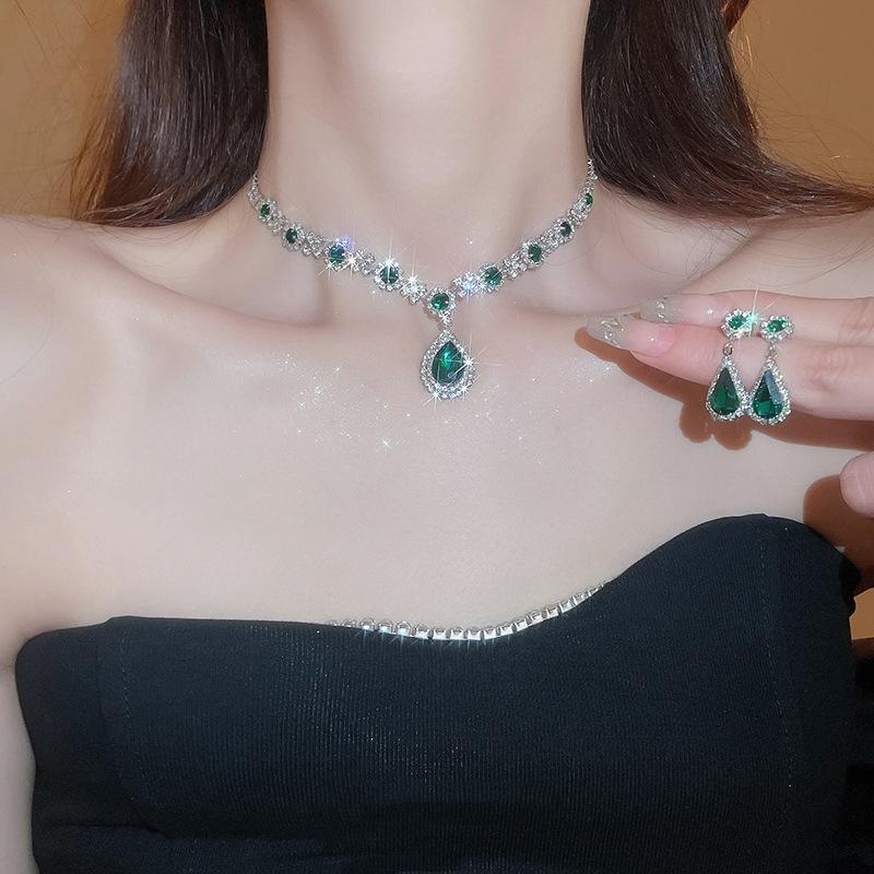 3pcs/set Water Drop Inlaid Rhinestone Earrings Necklace Set Light Luxury Fashion Pendant Necklaces Wedding Bride Jewelry Sets for Women