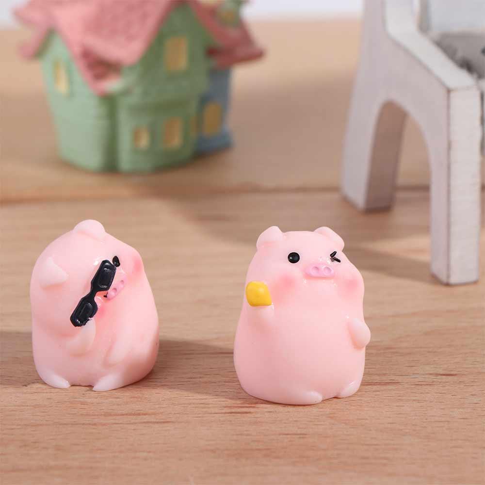 Pig Cartoon Piggy Car Ornaments Resin Cartoon Pink Pig Resin Ornaments  Car Accessories