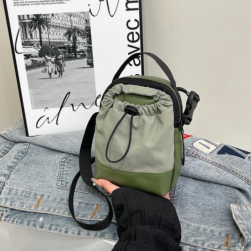Blocked Color Simple Women Casual Drawstring Water Bottle Bag For Out Going