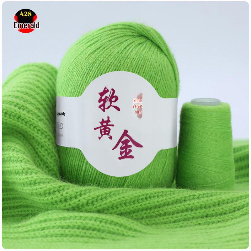 Buy One or Two Skeins, Get One or Two Free: Cashmere Hand-knitting Yarn, Three-ply Medium-thick Wool Yarn for Scarves.