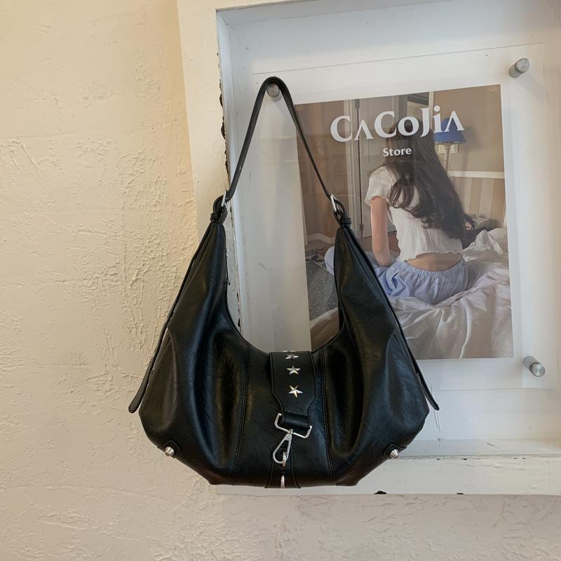 

Niche tote bag retro texture casual large capacity shoulder bag soft leather lazy style high value fashionable bag women чёрный