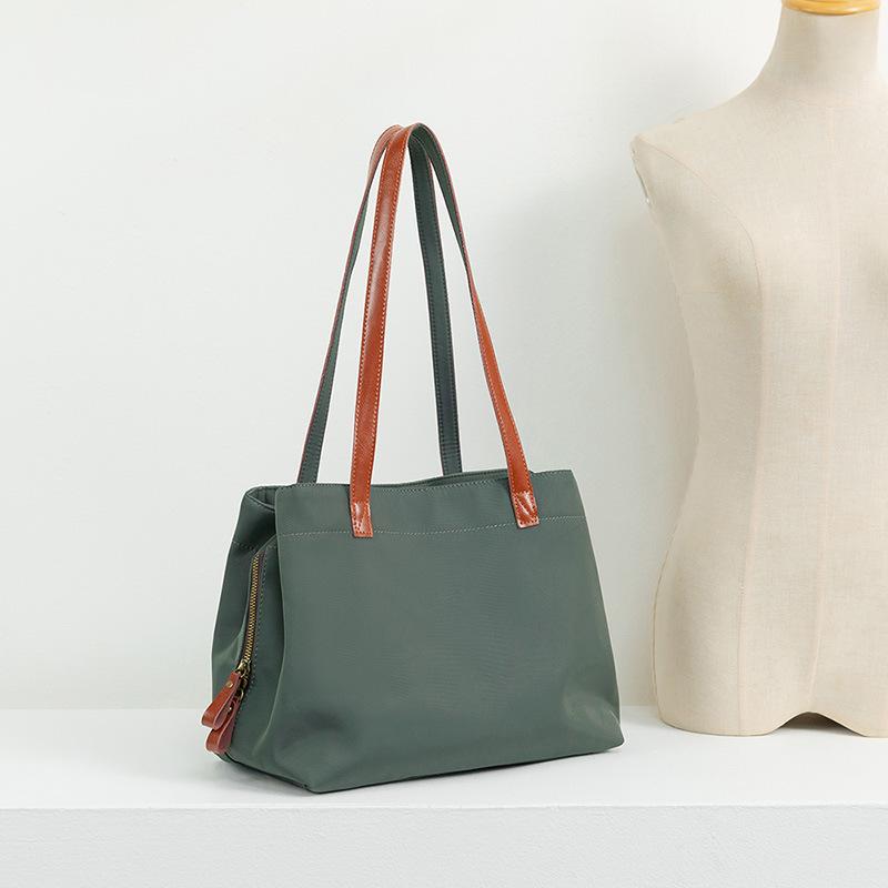 

Large Bag Women Casual Nylon Oxford Cloth Large Capacity Tote Bag with A Single Shoulder Bag Tide Canvas Handbag
