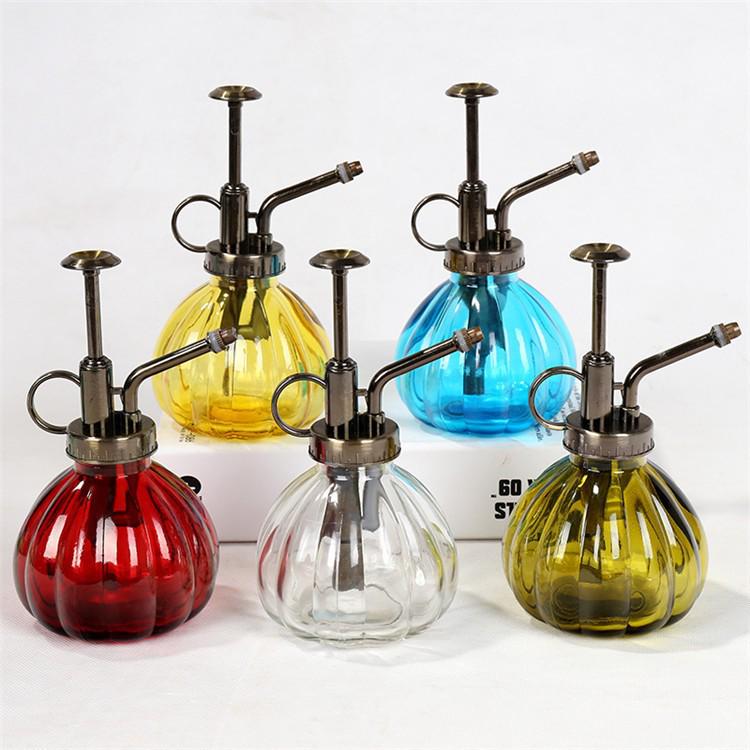 Creative Hand-Pressure Glass Watering Sprayer with Colored Transparent Pumpkin Design