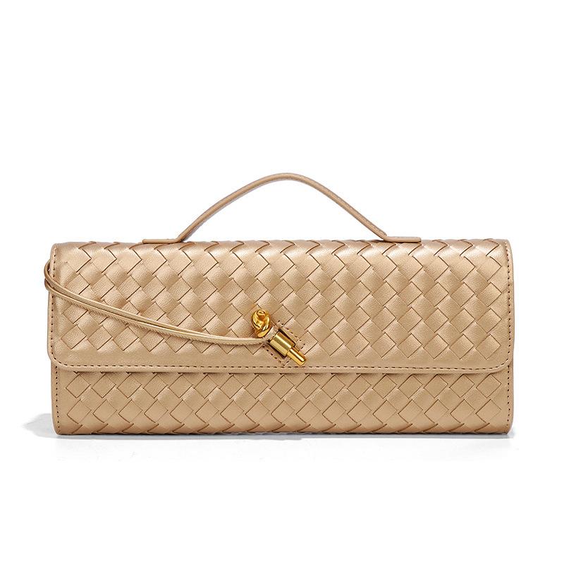 Trendy Spring And Summer Woven Soft Leather Dinner Bag Medieval Baguette Bag Organ Bag Horizontal Portable Messenger Bag