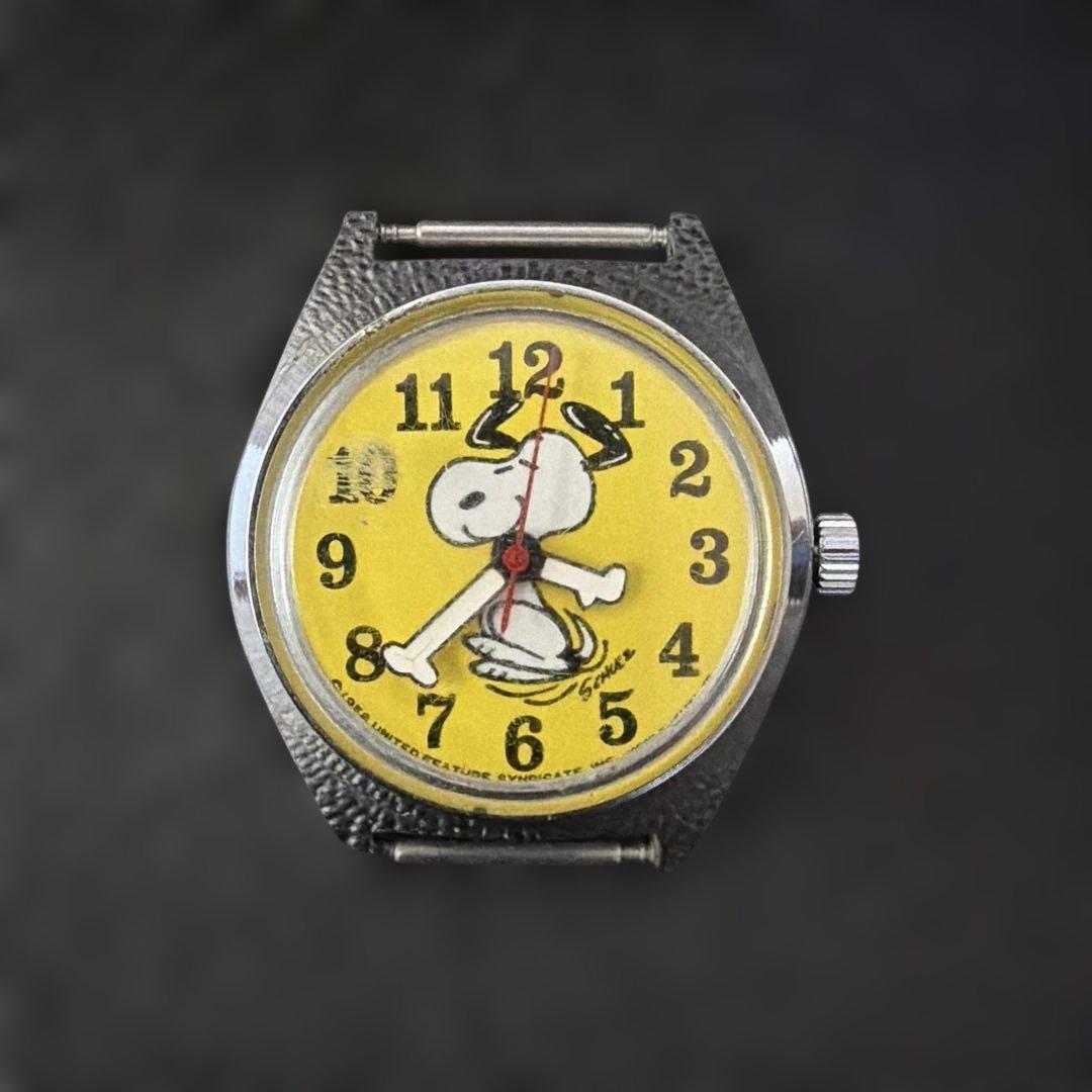 Used Snoopy manual winding watch CITIZEN working item