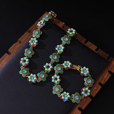 Vintage Court Style Flower Necklace Medieval Light Luxury Jewelry Set Old Enamel Painted Bracelet