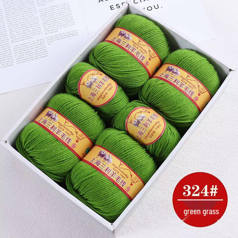 Premium Medium Thick Pure Goat Wool Yarn Balls for Handmade DIY Scarves