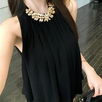 Schwarzes Chiffon Ärmelloses Lockeres Sommeroberteil für Damen mit Diamantenkette Stilvoll und Sexy