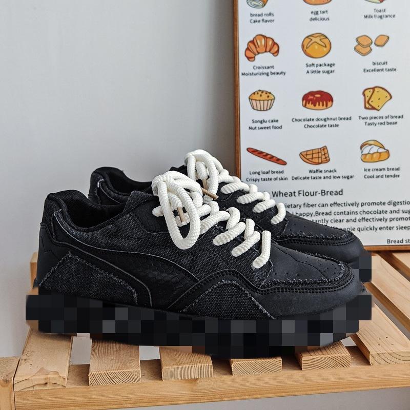New Platform Men's Shoes Autumn Versatile Casual Sports Low-top Board Shoes Student Height Increase Black Soft-soled Wear-resistant Shoes