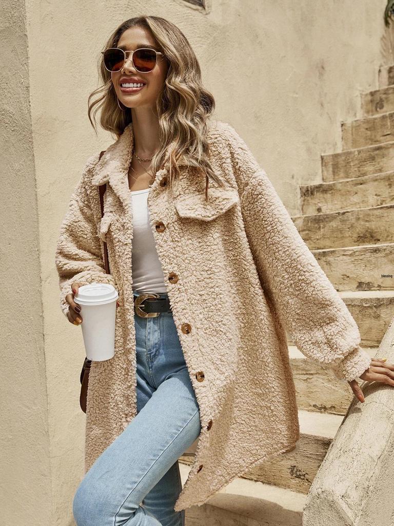 Manteau Long Ample en Peluche à Revers d'Hiver Européen et Américain pour Femmes 2024 avec Boutons