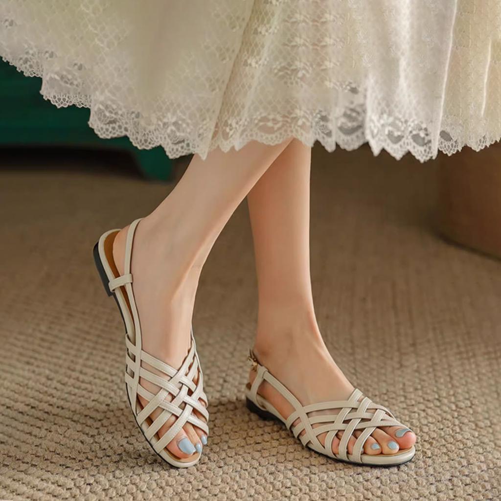 Roman Woven Sandals Women's 2025 Summer Flat-soled Soft-soled French Retro Women's White Low-heeled Hollow Fish Mouth Shoes
