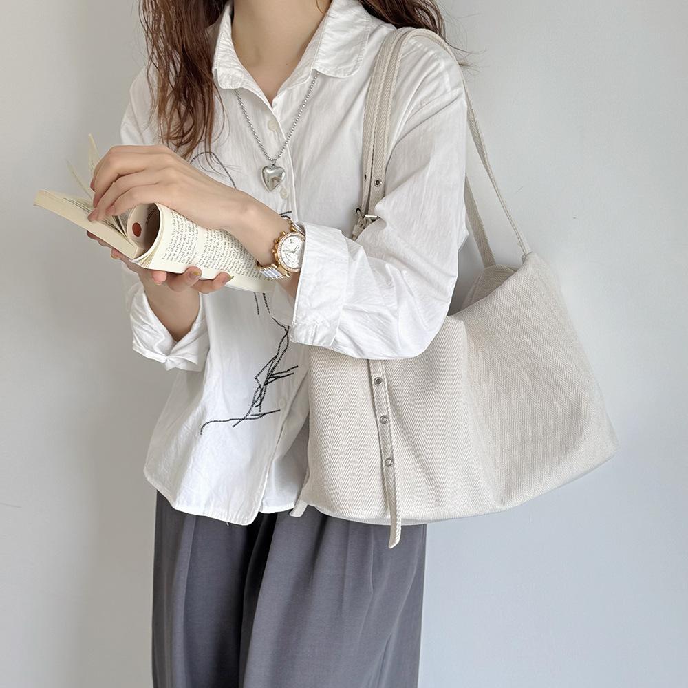 Ladies' Lazy Style Denim Tote Bag Canvas Simple Large Capacity Versatile Diagonal Cross Casual Commuting Buckle Shoulder Bag