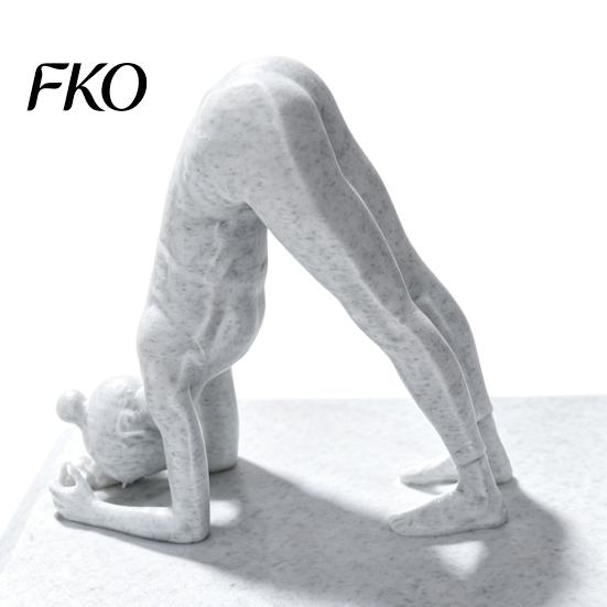 Elegant Desktop Sculpture Yoga Shape Phone Stand, Creative Sculpture, Imitation Stone Frosted Decor Texture Decorative Ornament, for Desk And Bedside