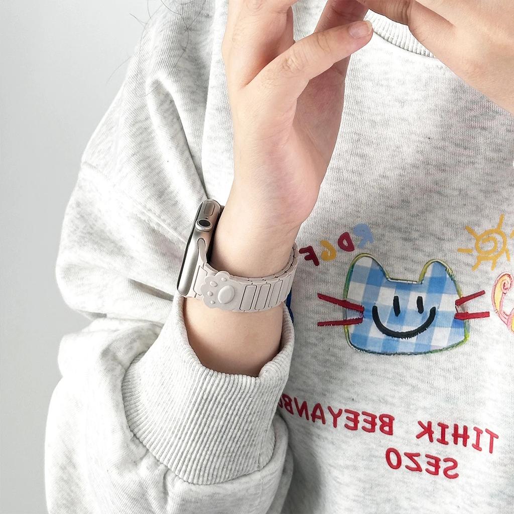 Magnetic Silicone Strap for Apple watch Bands Ultra 3 40mm 44 41mm 45 49mm 42mm/46mm correa Paw Bracelet iWatch 11 10 SE 9 8 7 6