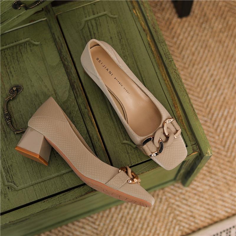 

Овчина змеиный узор квадратный носок высокий каблук женские толстый каблук средний каблук одинарные туфли черные рабочие туфли мягкая кожа можно наступать 39 хаки