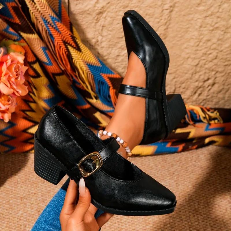 Fashion Plus Size 2025 Retro Mary Janes Women's High Heels Shallow Hot Sale Chunky Heels Buckle Strap Pumps Versatile Dress & Career