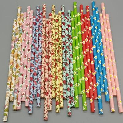 Blumen Papierstrohhalme, Sortiert Mehrfarbig Blumenmuster Gänseblümchen Rose Garten Teeparty Hochzeit Frühling Basteln Kuchenlutscher Stiele