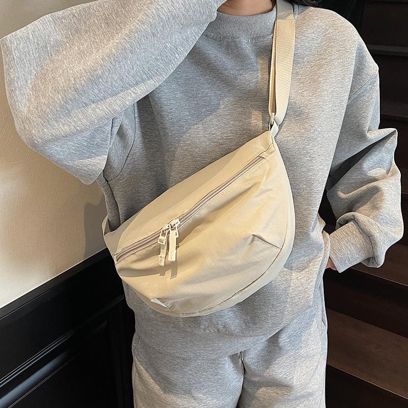 Женская водонепроницаемая нейлоновая дорожная сумка через плечо кремовый/белый