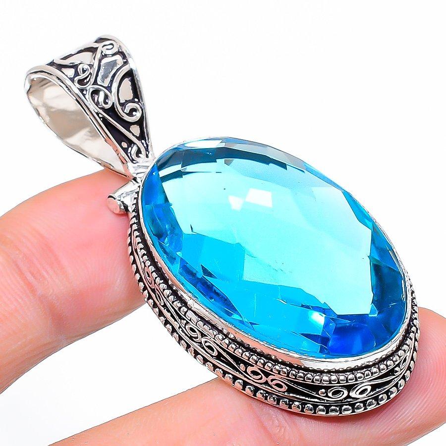 

Vintage Swiss Blue Topaz Gemstone Handmade Ethnic Jewelry Pendant 2.21 VR-3427