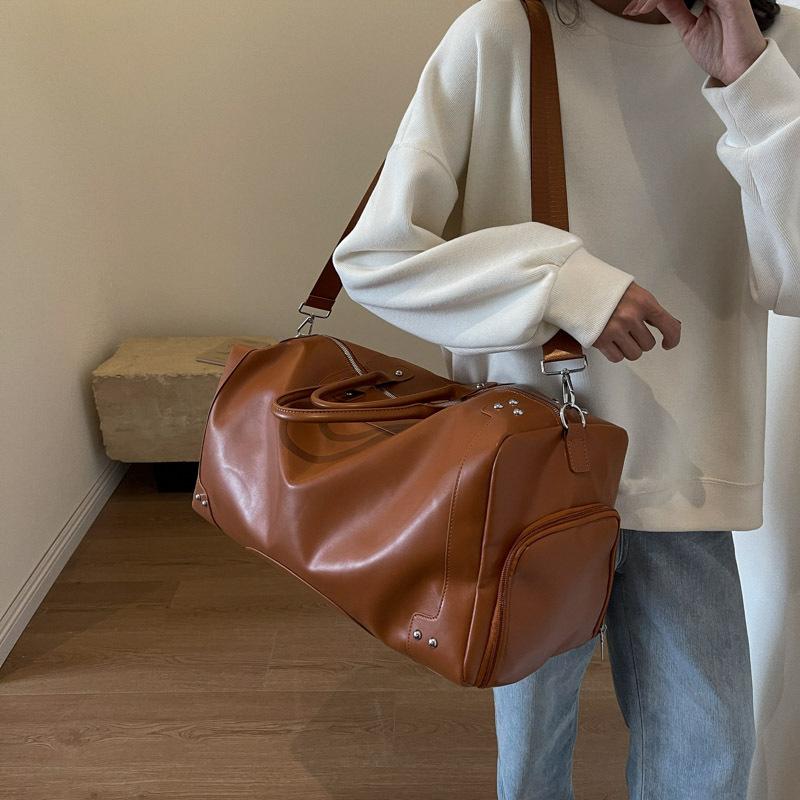 Business Trips, Duffel Bags, Large-capacity Versatile, Portable Boarding Shoulder Bags, and Large Bags for Maternity and Accommodation Storage.