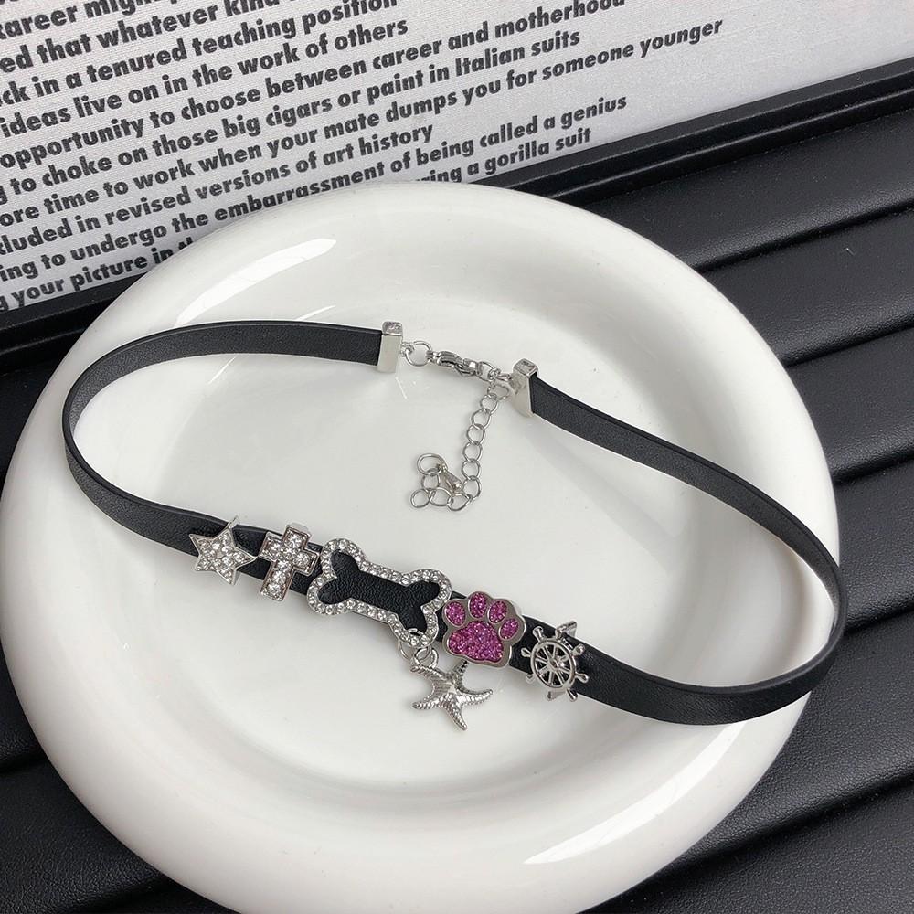 Sweet And Cool Personality Splicing Cat Claw Bone Collar Niche Design Diamond-Encrusted Star Choker Necklace Spice Girl Necklace