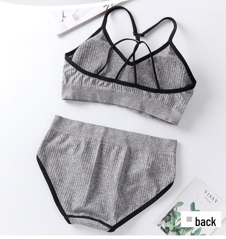 Seamless Women's Underwear Set: Beautiful Back Bra and Vest