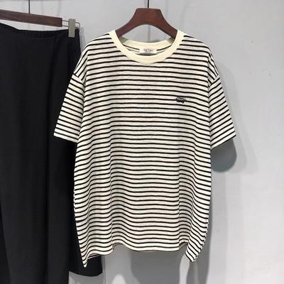 Übergröße Damenmode Neues besticktes Kurzarm-Top