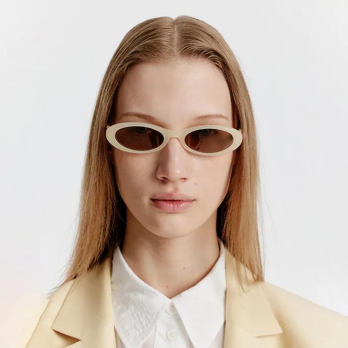 YVONNE Oval Sunglasses - Cream