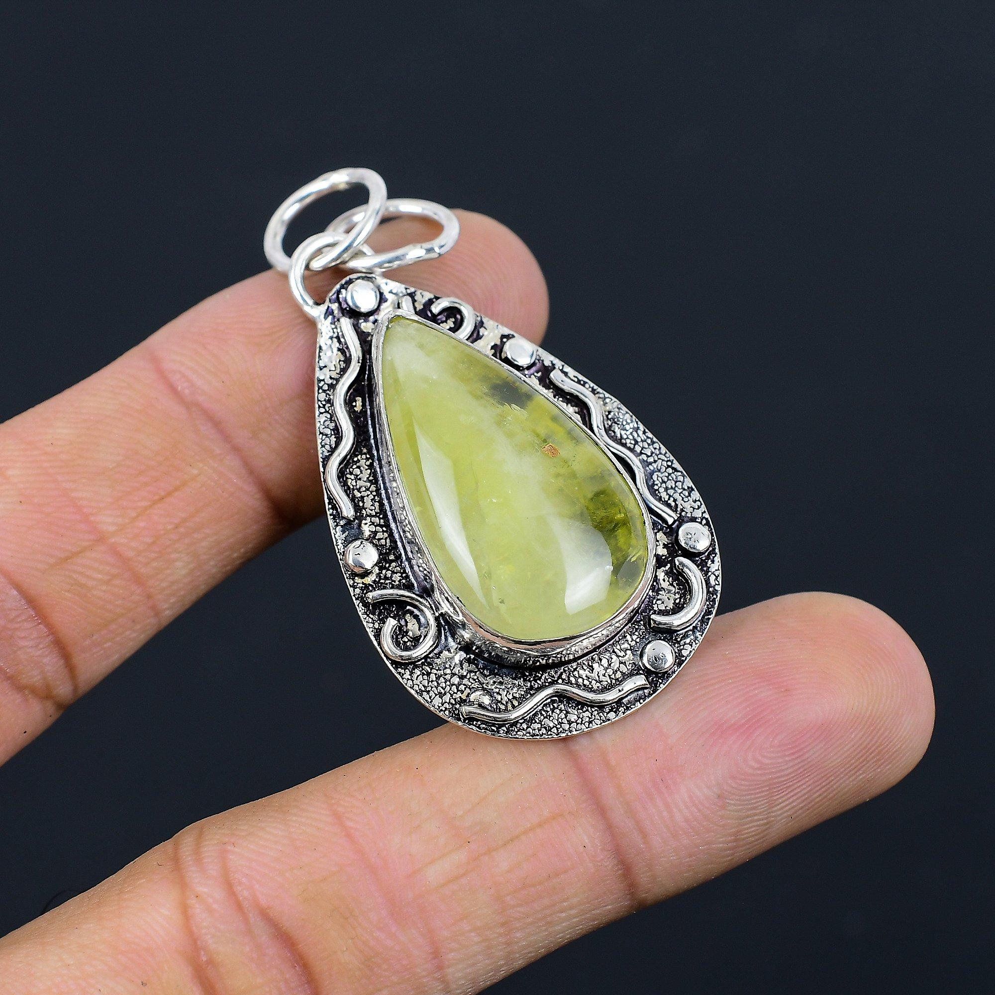 

Natural Moss Moss Prehnite Gemstone Pendant 925 Sterling Silver Indian Jewelry