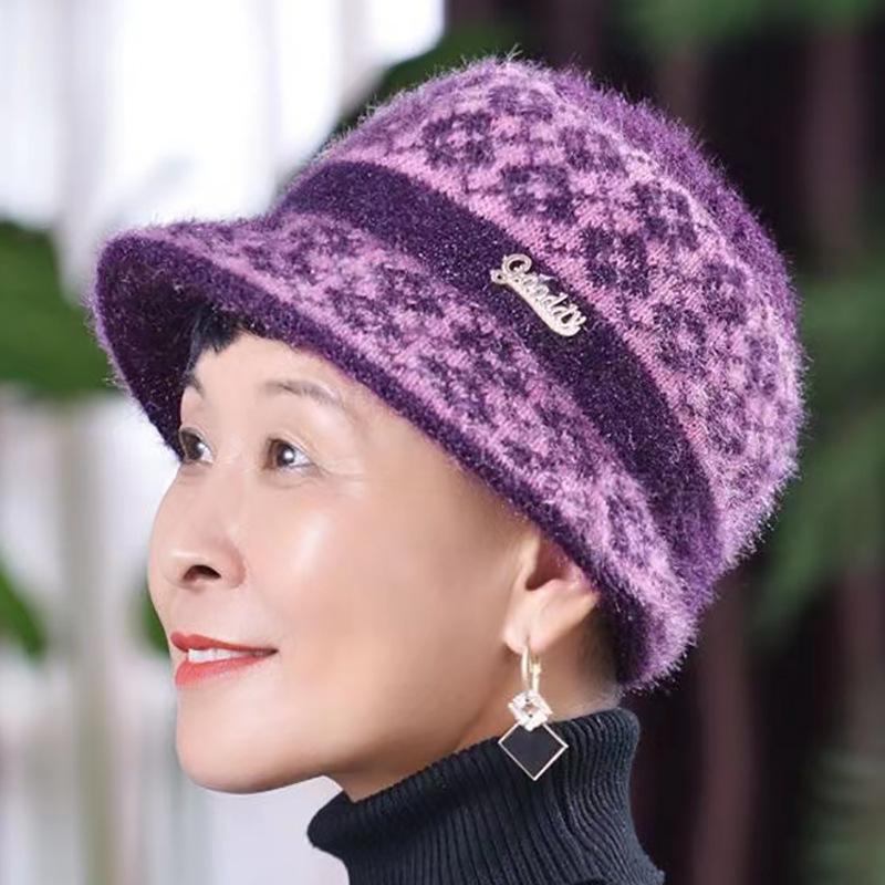 Winter new middle-aged and elderly hats women's fleece warm women's ear protectors knitted wool hats mother grandma hats women