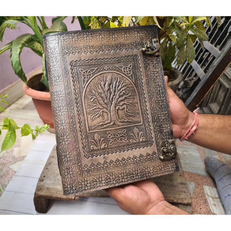 

Большой кожаный блокнот для подарка Журнал «Древо жизни» большой и толстый фотоальбом Подарок для друга Рождественский подарок для мужа Дорожный блокнот 13 x 10 in