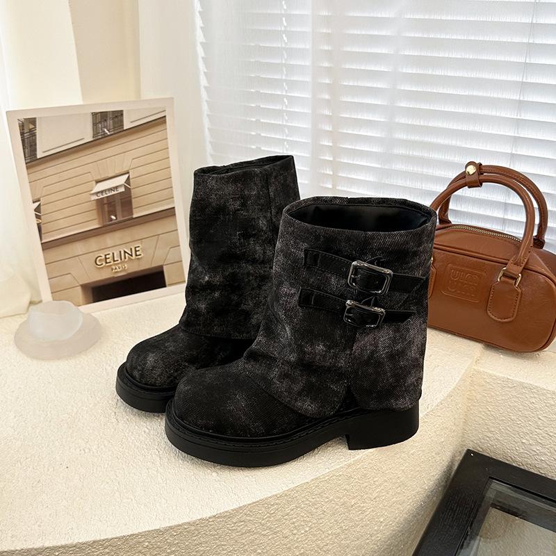 Retro small boots women's new autumn models in 2025 with skirts, long boots, thick-soled height-enhancing and thin knight boots