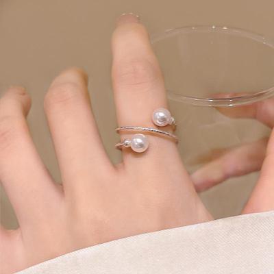 Luxuriöser Perlen-Stapelring: Elegantes, vielseitiges Design für Frauen