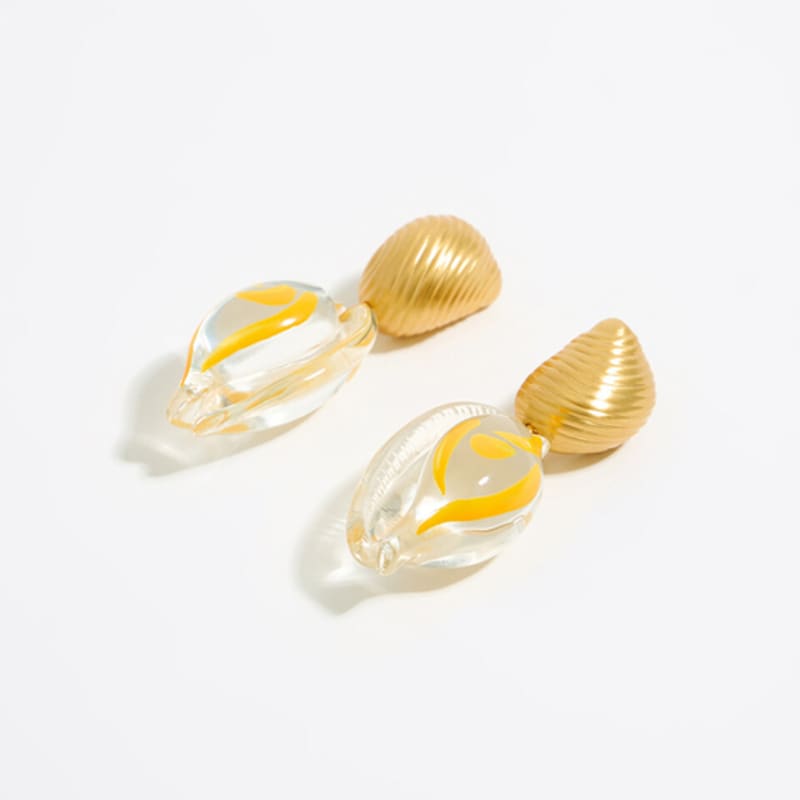 BIMBA Y LOLA Gold Metal Conch Shell Earrings B245AIW024IVF