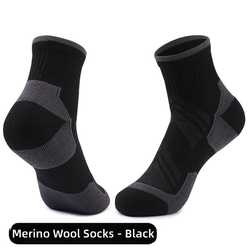 Adult Crew Thickened Towel-Base Winter Hiking Climbing ODM Professional Athletic Seamless Socks Sweat-Absorbent Breathable