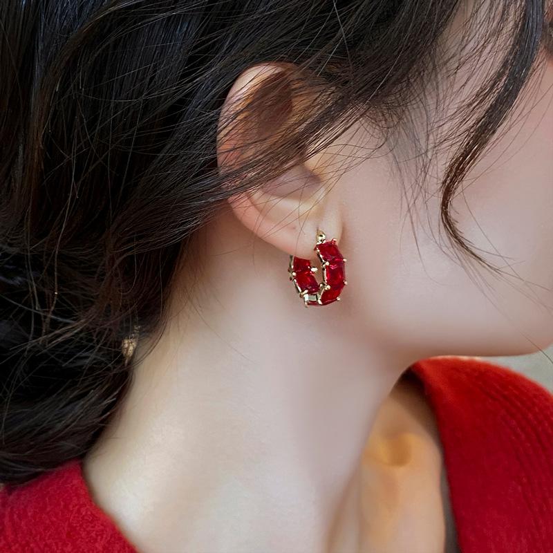 Luxus Rote Farbe Zirkon Quadratische Creolen Für Frauen Exquisite Glänzende Kristall Persönlichkeit Ohrring Hochzeit Zirkon Geschenk 2024 Neu