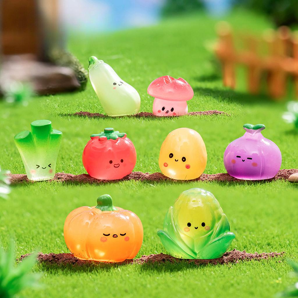 8Pcs/set Multicolors Mini Luminous Vegetable Miniatures Glow in the Dark Resin Ornaments Fairy Garden Decoration Micro Landscape