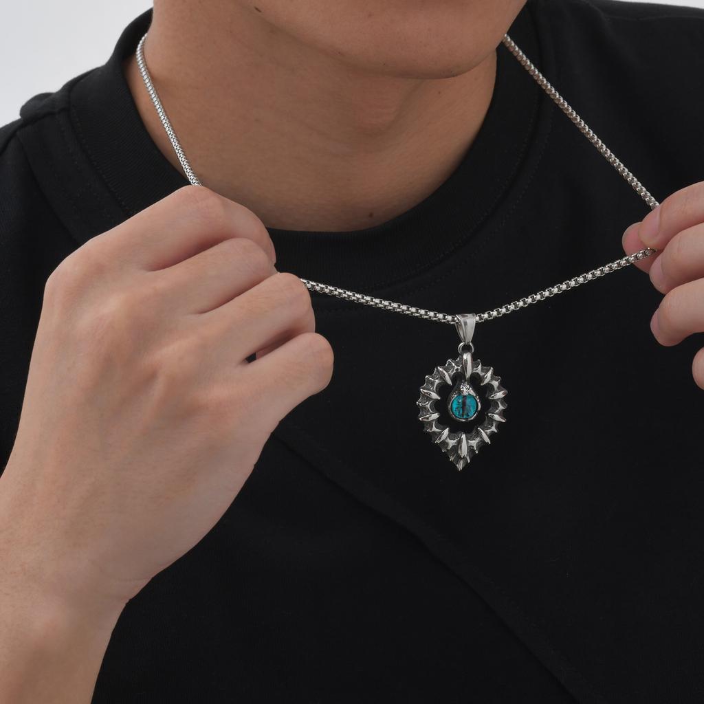 Punk Devid's Eye Pendant Necklace for Men,Antique Stainless Steel Necklace,Vintage Halloween Party Jewelry