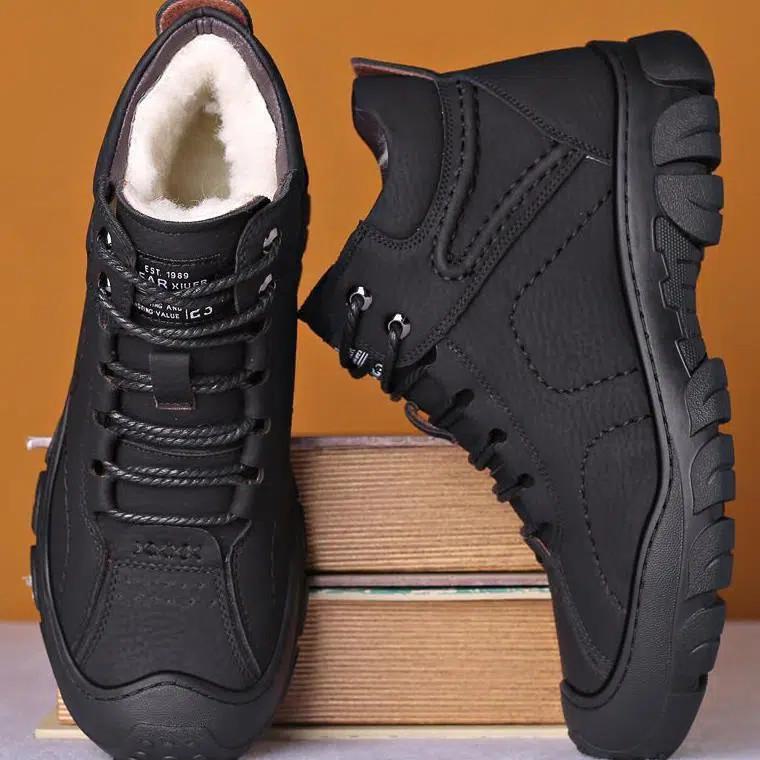 Men's High-Top Waterproof Cotton Sneakers with Warm Velvet Lining for Winter Outdoor Use