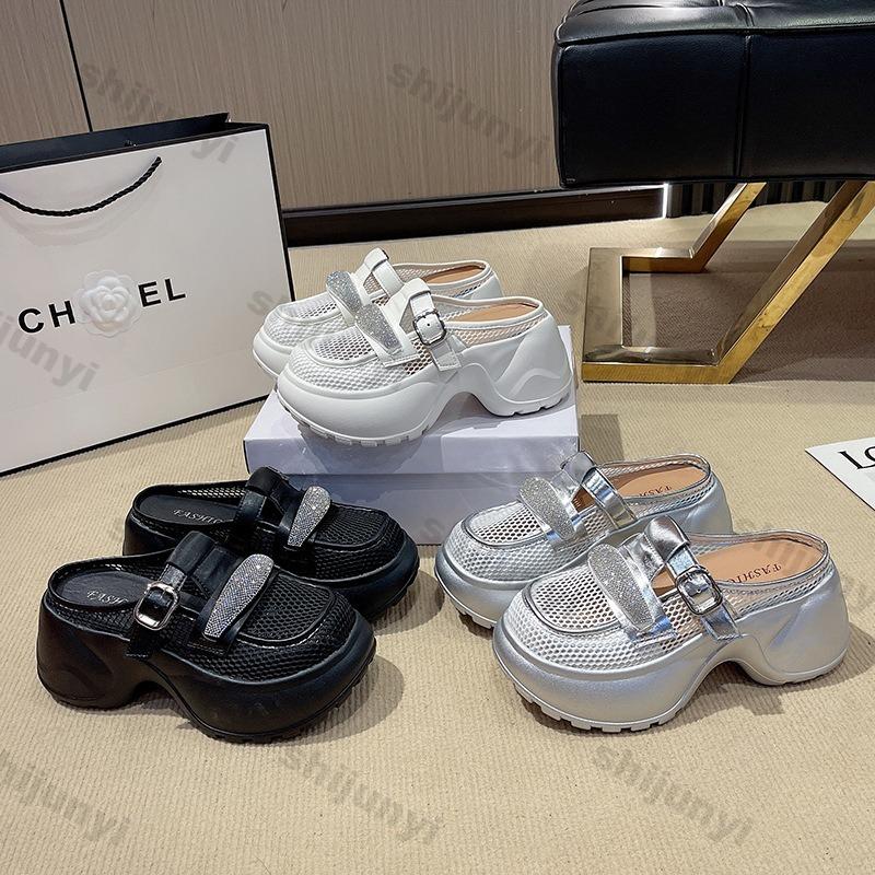 Fashion Thick Soled Casual Sandals Women's Summer 2025 Fashion Breathable Slope Heel Slippers Comfortable Buckle Design Half Drag Shoes